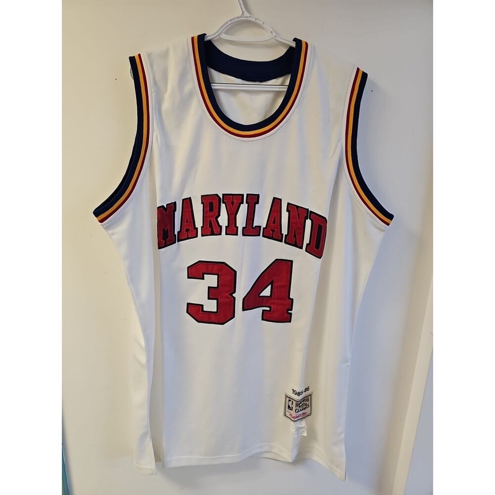 Mitchell & Ness Hardwood Classics 1985-86 Maryland #34 Len Bias Jersey Size 56